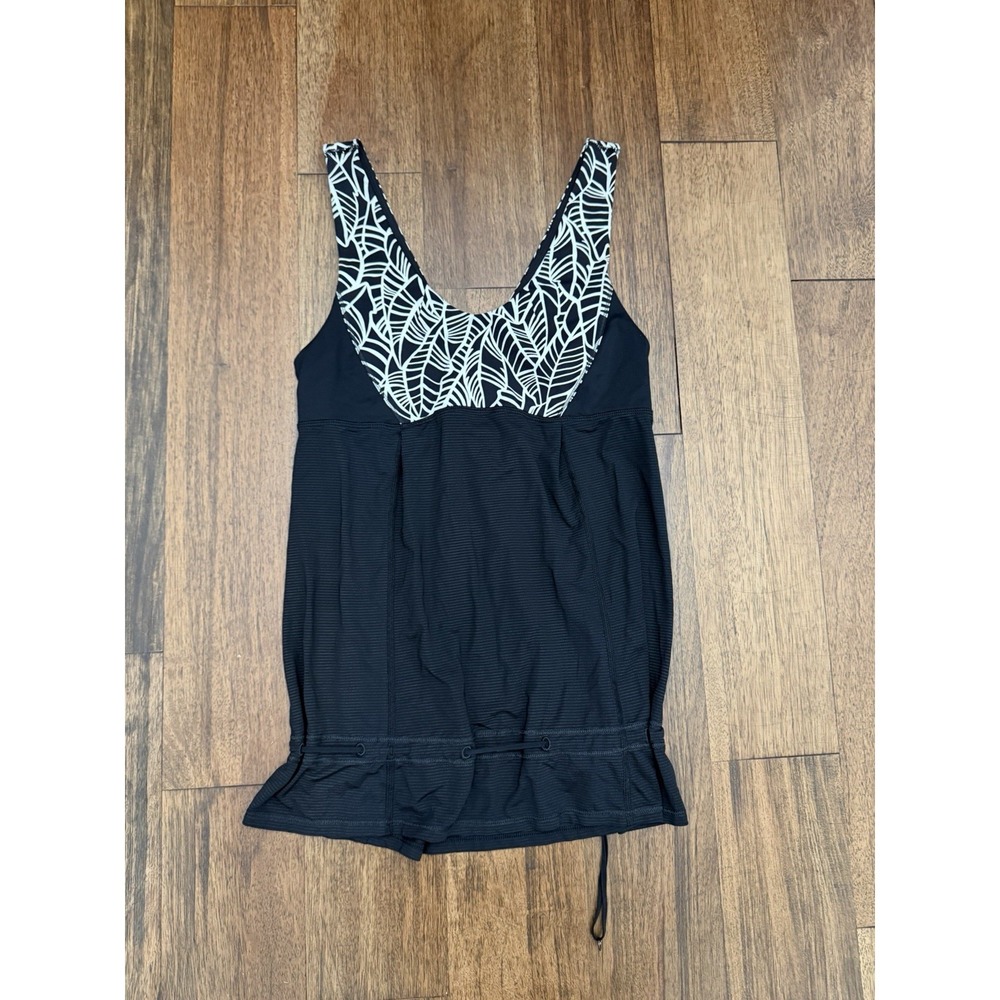 Lululemon Hustle Bustle Tank Top Size 6 Black Cream Leaf Tropical Women